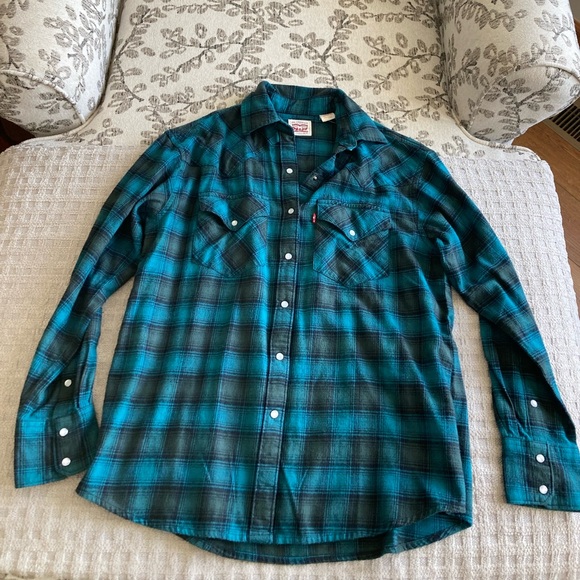 Levi's Tops - Women’s Levi’s Western Shirt Size XXS NWT Blue/Green Oversized Fit